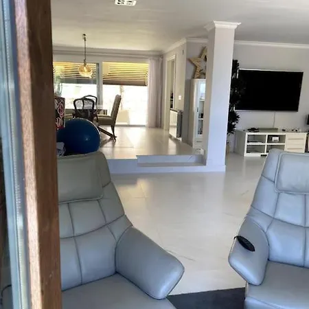 Casa Amplia Y Exclusiva *