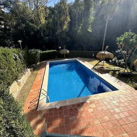 Casa Amplia Y Exclusiva Malaga