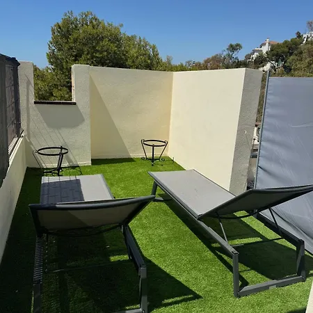 Casa Amplia Y Exclusiva * Malaga